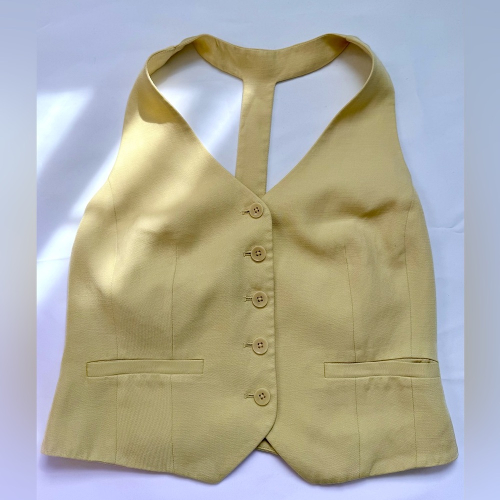 EXPRESS  Women’s Linen-Blend Blazer Vest .